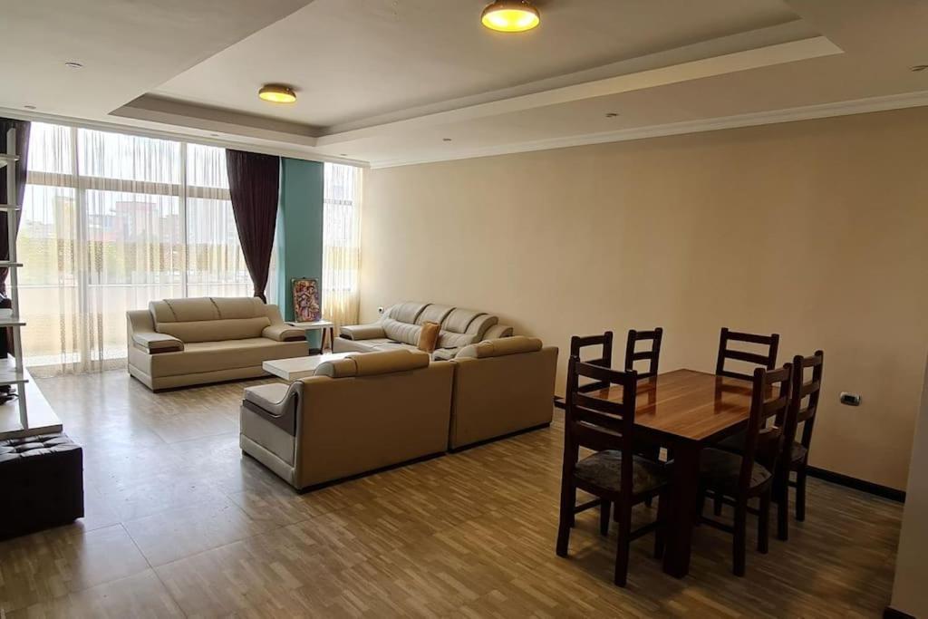 Two Bed Rooms Apartment For Rent Addis Ababa Exterior photo